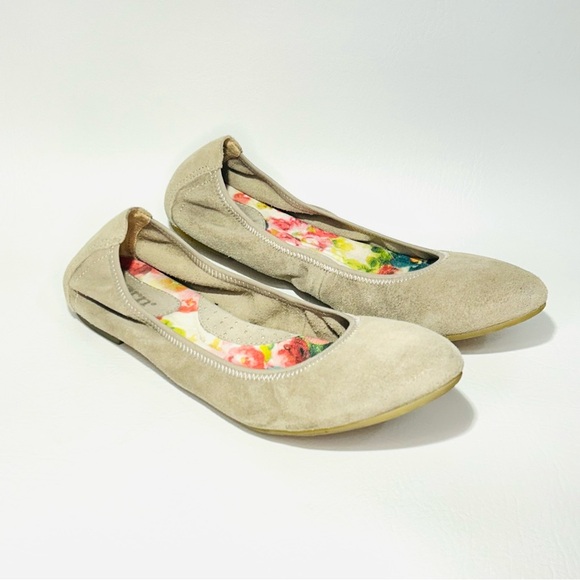 Born Rozalee Suede Elastic Taupe Tan Ballet‎ Flats Size 8 1/2 - Picture 2 of 6